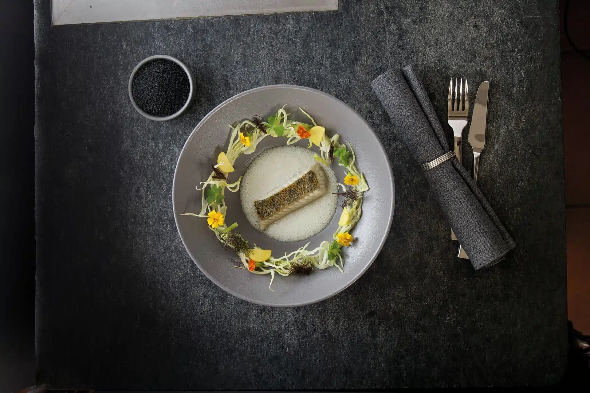 RAK Porcelain Neofusion Stone Teller